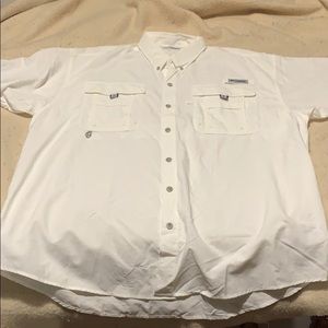 NWOT Columbia PFG short sleeve shirt